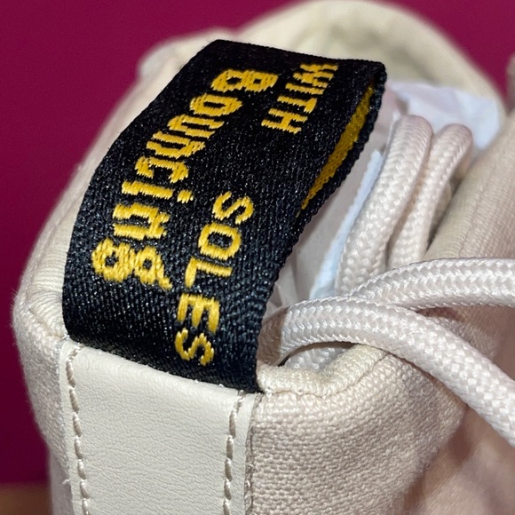 DR. MARTENS COMBS CANVAS CASUAL BOOTS - Picture 8 of 10